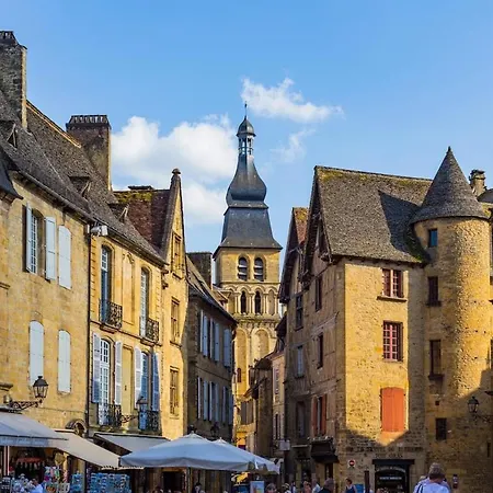 A 5mn A Pieds Du Centre Historique De * Sarlat-la-Canéda